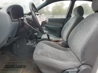 1997 Ford Escort LX with VIN 1FALP13P1VW284238, listed as a Copart auction lot 72416644 with 186,438 mi miles and Salvage Title. Bid and sale history available at carsss.com. Image 7.
