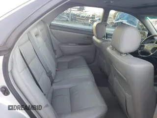 1998 Lexus ES 300 Luxury Sport Sdn with VIN JT8BF28GXW5035496, listed as a Copart auction lot 82807184 with 199,297 mi miles and Salvage Title. Bid and sale history available at carsss.com. Image 11.