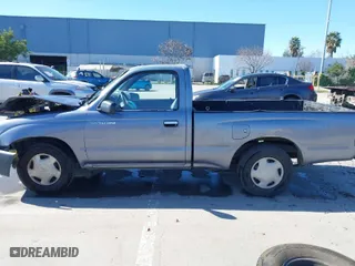 1998 Toyota Tacoma with VIN 4TANL42N8WZ136647, listed as a IAAI auction lot 41635748 with 218,836 mi miles. Bid and sale history available at carsss.com. Image 15.