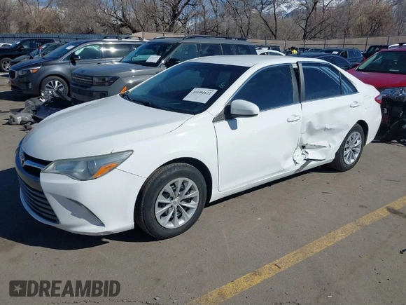 2015 Toyota Camry XLE with VIN 4T4BF1FK7FR465495, listed as a IAAI auction lot 41684622 with 126,543 mi miles and . Bid and sale history available at carsss.com. Image 1.