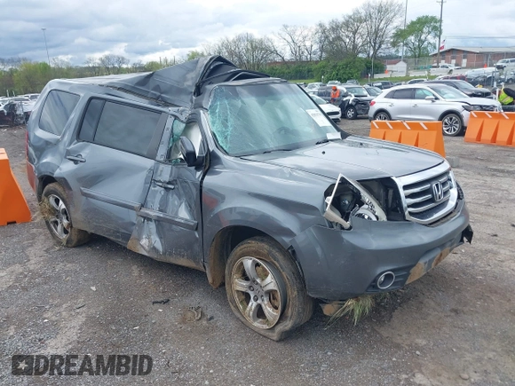 2013 Honda Pilot EX-L with VIN 5FNYF3H59DB034111, listed as a IAAI auction lot 42021779 with 223,572 mi miles. Bid and sale history available at carsss.com. Image 1.