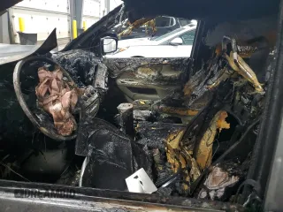 2008 Honda Odyssey LX с VIN 5FNRL38258B053974, выставлен на аукционе Copart как лот 57909535 с пробегом Не указан миль и На запчасти • Non repairable. История ставок и продаж доступна на DreamBid. Изображение 7.
