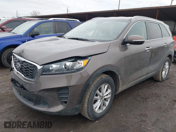 2019 Kia Sorento LX with VIN 5XYPG4A36KG498972, listed as a IAAI auction lot 41451765 with 82,339 mi miles. Bid and sale history available at carsss.com. Image 17.