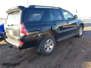 2005 Toyota 4Runner SR5 with VIN JTEBU14R658049719, listed as a IAAI auction lot 41838932 with 222,634 mi miles. Bid and sale history available at carsss.com. Image 4.
