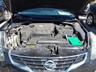2012 Nissan Altima 2.5 S with VIN 1N4AL2EP1CC201833, listed as a IAAI auction lot 42108222 with 160,107 mi miles. Bid and sale history available at carsss.com. Image 10.