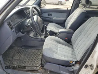 1996 Toyota 4Runner SR5 с VIN JT3GN86RXT0003713, выставлен на аукционе Copart как лот 52396935 с пробегом 155 891 миль миль и Списание • Salvage title. История ставок и продаж доступна на DreamBid. Изображение 7.