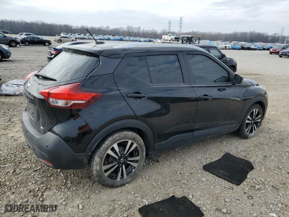 2020 Nissan Kicks SV with VIN 3N1CP5CV1LL527374, listed as a Copart auction lot 43770285 with 107,443 mi miles and Salvage Title. Bid and sale history available at carsss.com. Image 3.