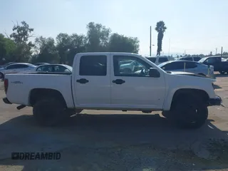 2007 GMC Canyon SLE1 with VIN 1GTDS13E278132780, listed as a IAAI auction lot 41436224 with 206,558 mi miles. Bid and sale history available at carsss.com. Image 12.