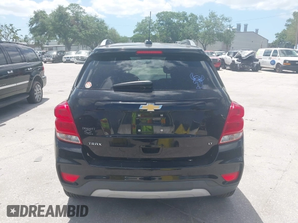 2018 Chevrolet Trax LT with VIN 3GNCJLSB9JL276974, listed as a IAAI auction lot 41959303 with 59,686 mi miles and . Bid and sale history available at carsss.com. Image 16.