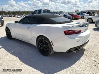 2017 Chevrolet Camaro 2SS with VIN 1G1FH3D75H0101258, listed as a Copart auction lot 77250814 with 38,098 mi miles and Salvage Title. Bid and sale history available at carsss.com. Image 2.