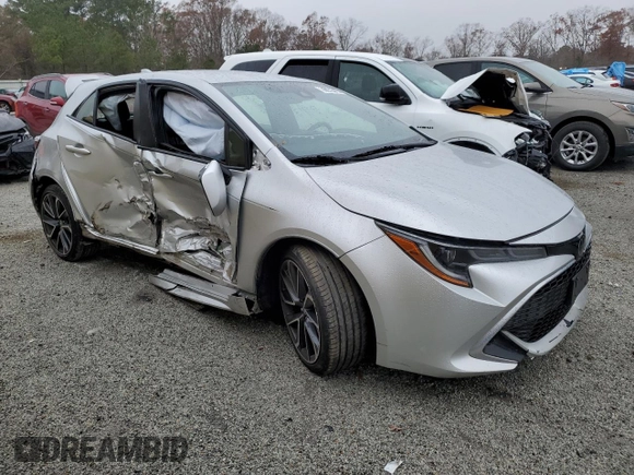 2020 Toyota Corolla Hatchback XSE with VIN JTNC4RBE3L3093240, listed as a Copart auction lot 85146194 with 59,189 mi miles and Non Repairable. Bid and sale history available at carsss.com. Image 4.