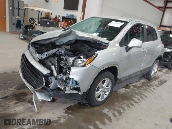 2022 Chevrolet Trax LS with VIN KL7CJNSM5NB550309, listed as a IAAI auction lot 41208893 with 60,580 mi miles. Bid and sale history available at carsss.com. Image 17.