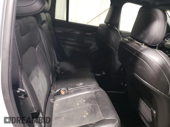 2024 Jeep Grand Cherokee Laredo с VIN 1C4RJHAG9RC123385, выставлен на аукционе Copart как лот 83074564 с пробегом 3 442 миль миль и Списание • Salvage title. История ставок и продаж доступна на DreamBid. Изображение 11.