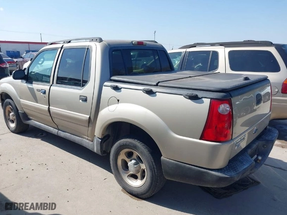 2005 Ford Explorer Sport Trac XLS with VIN 1FMZU67K75UB60359, listed as a IAAI auction lot 41805854 with 174,352 mi miles. Bid and sale history available at carsss.com. Image 3.