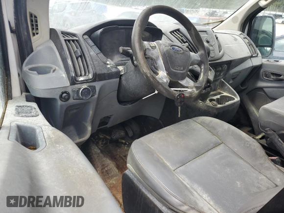2017 Ford Transit z VIN 1FTYR2CM1HKB02605, wystawiony jako Copart lot #59355545 z przebiegiem Nie podano mil oraz Szkoda całkowita • Salvage title. Historia ofert i sprzedaży dostępna na DreamBid. Obrazek 8.