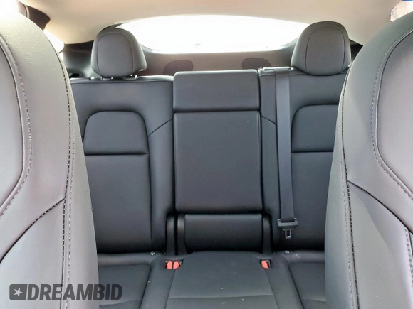 2024 Tesla Model Y Long Range with VIN 7SAYGDEE5RA235910, listed as a Copart auction lot 60988605 with 23,882 mi miles and Salvage title. Bid and sale history available at DreamBid. Image 10.