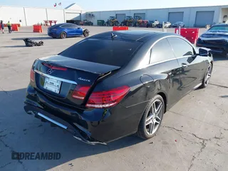 2016 Mercedes-Benz E-Class E 400 with VIN WDDKJ6HB9GF331994, listed as a IAAI auction lot 41953303 with 97,378 mi miles. Bid and sale history available at carsss.com. Image 4.