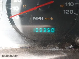2001 Jeep Grand Cherokee Laredo with VIN 1J4GW48S51C517217, listed as a IAAI auction lot 41773968 with 189,350 mi miles. Bid and sale history available at carsss.com. Image 7.