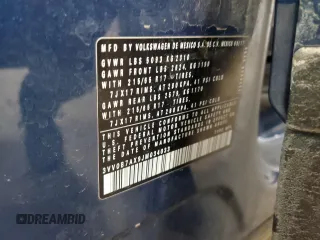 2018 Volkswagen Tiguan S z VIN 3VV0B7AX9JM034033, wystawiony jako Copart lot #43441295 z przebiegiem 127 719 mil mil oraz Szkoda całkowita • Salvage title. Historia ofert i sprzedaży dostępna na DreamBid. Obrazek 15.