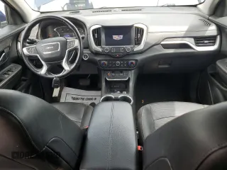 2020 GMC Terrain SLT z VIN 3GKALVEV2LL115692, wystawiony jako Copart lot #58341385 z przebiegiem 116 547 mil mil oraz Szkoda całkowita • Salvage title. Historia ofert i sprzedaży dostępna na DreamBid. Obrazek 8.