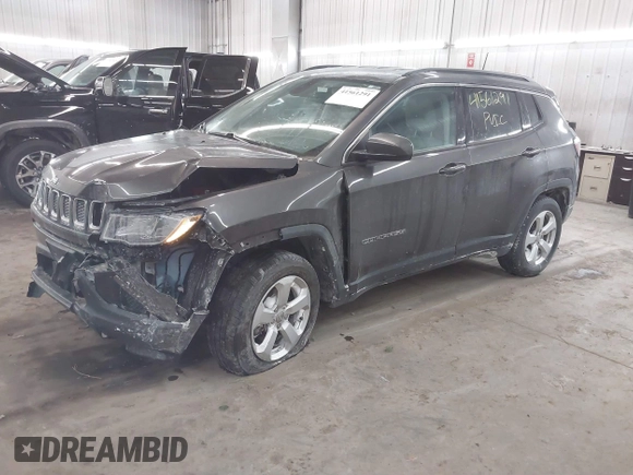 2019 Jeep Compass Altitude with VIN 3C4NJDBBXKT665843, listed as a IAAI auction lot 41561291 with 82,912 mi miles and . Bid and sale history available at DreamBid. Image 16.