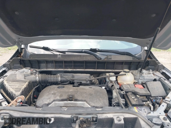 2019 GMC Acadia SLE z VIN 1GKKNKLA1KZ124873, wystawiony jako IAAI lot #42108666 z przebiegiem Nie podano mil oraz . Historia ofert i sprzedaży dostępna na DreamBid. Obrazek 10.