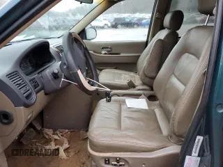 2003 Kia Sedona LX with VIN KNDUP131036440504, listed as a Copart auction lot 45048015 with 75,507 mi miles and Salvage Title. Bid and sale history available at carsss.com. Image 7.
