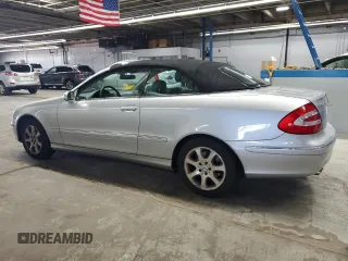 2004 Mercedes-Benz CLK 320 with VIN WDBTK65G54T005178, listed as a Copart auction lot 58312605 with 101,127 mi miles and Salvage title. Bid and sale history available at DreamBid. Image 2.