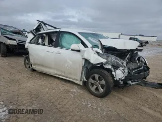 2020 Toyota Sienna LE Auto Access Seat with VIN 5TDKZ3DC6LS059981, listed as a Copart auction lot 45213775 with 65,668 mi miles and Salvage Title. Bid and sale history available at DreamBid. Image 4.
