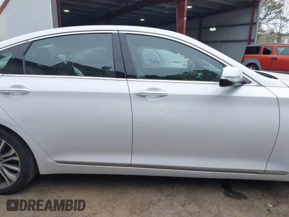 2015 Hyundai Genesis 3.8L z VIN KMHGN4JEXFU037569, wystawiony jako IAAI lot #41957191 z przebiegiem 45 242 mil mil oraz . Historia ofert i sprzedaży dostępna na DreamBid. Obrazek 13.