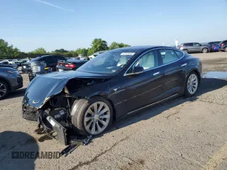 2018 Tesla Model S 75D with VIN 5YJSA1E21JF284845, listed as a Copart auction lot 62549885 with Not provided miles and Clean title. Bid and sale history available at DreamBid. Image 1.