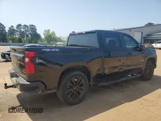 2021 Chevrolet Silverado 1500 RST with VIN 1GCUYEELXMZ422059, listed as a Copart auction lot 49437435 with 27,466 mi miles and Salvage Title. Bid and sale history available at carsss.com. Image 3.