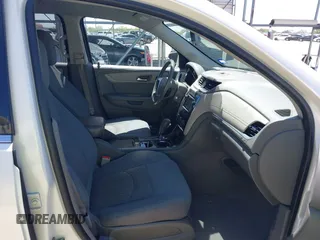 2015 Chevrolet Traverse LT с VIN 1GNKRGKD8FJ100378, выставлен на аукционе IAAI как лот 42074140 с пробегом 141 102 миль миль и . История ставок и продаж доступна на DreamBid. Изображение 5.