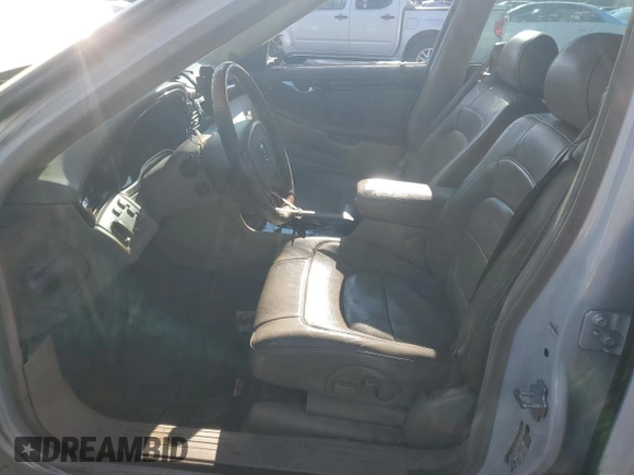 2004 Cadillac DeVille DTS z VIN 1G6KF57964U242365, wystawiony jako Copart lot #41645555 z przebiegiem Nie podano mil oraz Szkody całkowita. Historia ofert i sprzedaży dostępna na DreamBid. Obrazek 7.