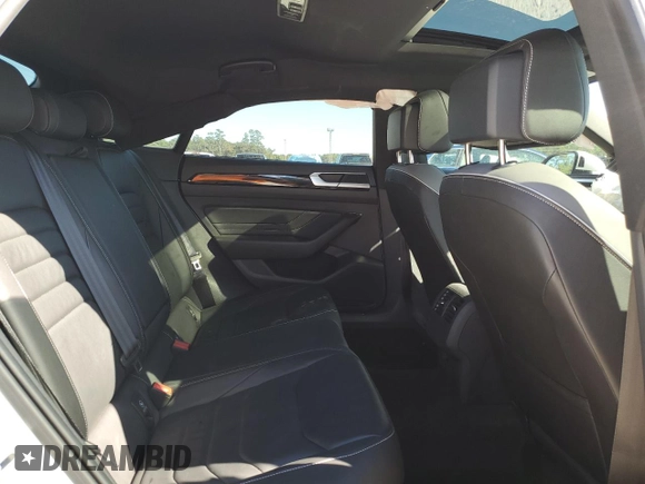 2021 Volkswagen Arteon SEL R-Line z VIN WVWHR7AN3ME007240, wystawiony jako Copart lot #80846524 z przebiegiem 80 501 mil mil oraz Szkoda całkowita • Salvage title. Historia ofert i sprzedaży dostępna na DreamBid. Obrazek 10.