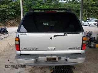 2005 Chevrolet Suburban Z71 with VIN 3GNFK16ZX5G166830, listed as a Copart auction lot 62769755 with 430,459 mi miles and Salvage title. Bid and sale history available at DreamBid. Image 6.