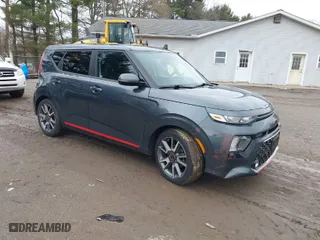 2020 Kia Soul GT-Line with VIN KNDJ63AU1L7078238, listed as a IAAI auction lot 41931330 with 38,484 mi miles. Bid and sale history available at carsss.com. Image 1.