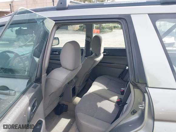 2006 Subaru Forester 2.5 X w/Premium Pkg with VIN JF1SG65676H743002, listed as a IAAI auction lot 41657192 with 1 mi miles. Bid and sale history available at carsss.com. Image 8.