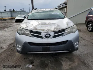 2013 Toyota RAV4 XLE with VIN 2T3RFREV6DW017157, listed as a Copart auction lot 46800665 with 0 mi miles and Salvage Title. Bid and sale history available at carsss.com. Image 5.