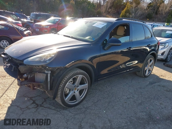 2017 Porsche Cayenne S z VIN WP1AB2A26HLA53031, wystawiony jako IAAI lot #41200509 z przebiegiem 92 305 mil mil oraz . Historia ofert i sprzedaży dostępna na DreamBid. Obrazek 2.