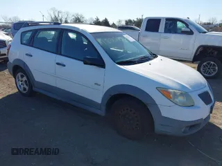 2006 Pontiac Vibe with VIN 5Y2SL65806Z408696, listed as a IAAI auction lot 41825647 with 160,000 mi miles. Bid and sale history available at carsss.com. Image 1.