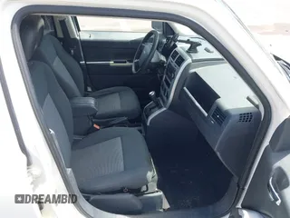 2008 Jeep Patriot Sport with VIN 1J8FT28038D647491, listed as a IAAI auction lot 42279472 with 164,527 mi miles and . Bid and sale history available at DreamBid. Image 5.