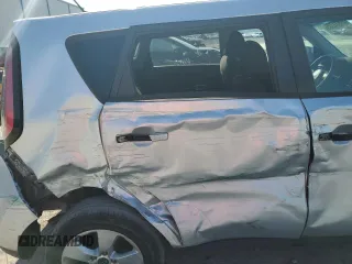 2017 Kia Soul with VIN KNDJN2A23H7490941, listed as a Copart auction lot 51911725 with 95,337 mi miles and Salvage Title. Bid and sale history available at carsss.com. Image 11.