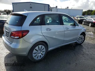 2017 Mercedes-Benz B with VIN WDDVP9AB8HJ012348, listed as a Copart auction lot 40784634 with 23,673 mi miles. Bid and sale history available at carsss.com. Image 3.