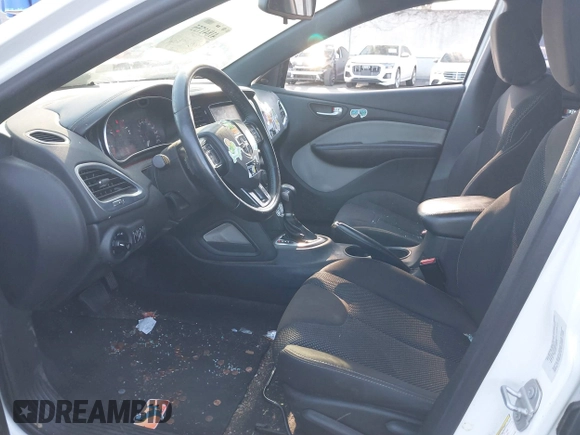 2016 Dodge Dart SXT with VIN 1C3CDFBB7GD516138, listed as a IAAI auction lot 41841755 with Not Provided miles and . Bid and sale history available at carsss.com. Image 5.