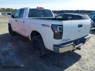 2010 Toyota Tundra 2WD Truck with VIN 5TFRM5F1XAX005420, listed as a IAAI auction lot 41356210 with 253,604 mi miles. Bid and sale history available at carsss.com. Image 3.