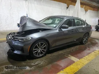 2019 BMW 3 Series 330i xDrive with VIN WBA5R7C59KAJ85302, listed as a Copart auction lot 46844465 with 54,469 mi miles and Salvage Title. Bid and sale history available at carsss.com. Image 1.