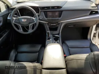 2017 Cadillac XT5 Luxury FWD with VIN 1GYKNBRS5HZ310995, listed as a Copart auction lot 43131695 with 156,817 mi miles and Salvage Title. Bid and sale history available at carsss.com. Image 8.