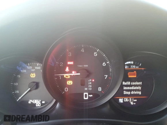 2022 Porsche Macan with VIN WP1AA2A52NLB11435, listed as a Copart auction lot 62090965 with 24,382 mi miles and Salvage title. Bid and sale history available at DreamBid. Image 9.