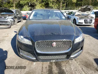 2017 Jaguar XF 35t Premium with VIN SAJBD4BV6HCY29471, listed as a Copart auction lot 76846214 with 101,090 mi miles and Clean Title. Bid and sale history available at carsss.com. Image 5.